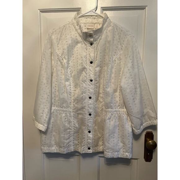 Chicos Button Up Windbreaker White Mesh Crochet Floral Spring Jacket Women's 2 M - Picture 1 of 12